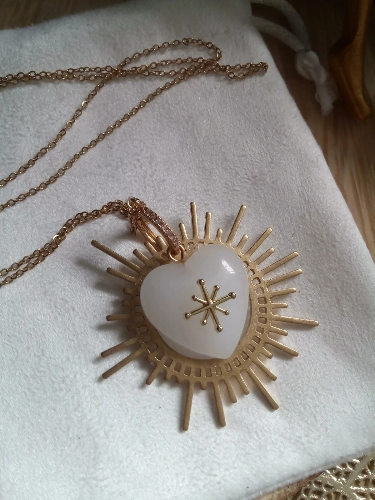 Bohemien zonne- en hartcollier van natuurlijk jade-steen – photo 2